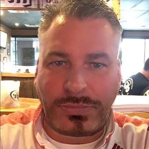 Meet your Posher, Christian